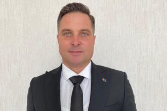 primarul din cavnic coalitia trebuie sa inteleaga ca s a ajuns prea departe romanii nu au adormit e mobilizare masiva 698de9918c43c