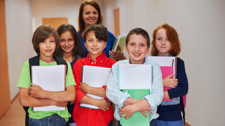 s a decis noul calendar scolar 2026 2027 cand vin elevii la scoala si cand se vor bucura de vacante 6990e7f8b58e0