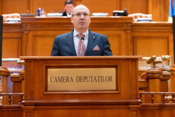 silviu gurlui deputat aur coalitia psd pnl usr udmr a trantit de pamant unul dintre cele mai subfinantate sisteme de invatamant din uniunea europeana 6982120e962c4