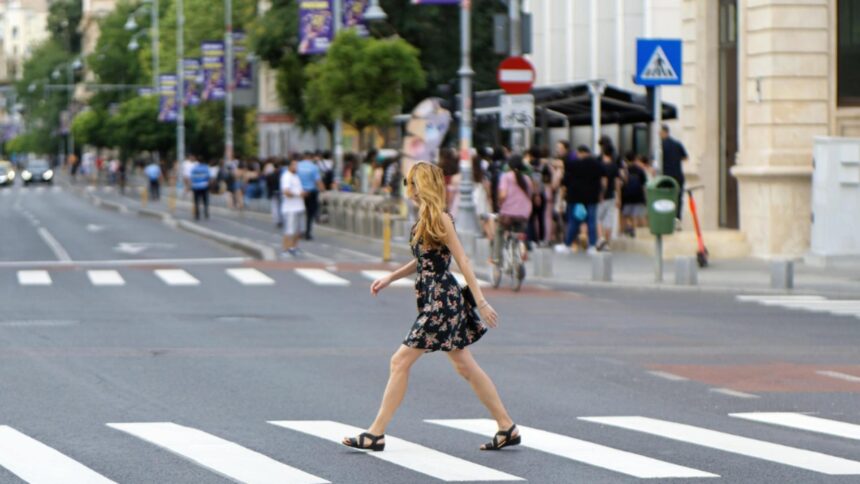 sondaj 731 din romani cred ca tara merge in directia gresita ingrijorarile oamenilor sunt coruptia si preturile 6997439c4a85f