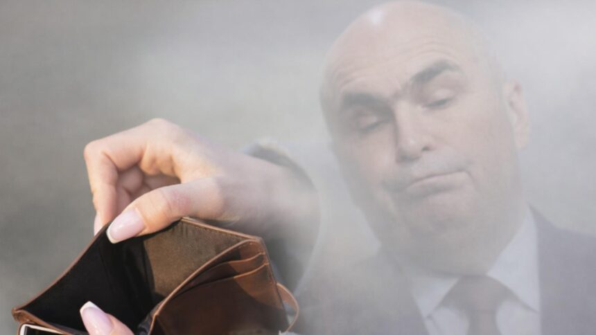 strategia vina e la altii ilie bolojan da vina acum pe romani responsabili pentru situatia grea a tarii video 698b467d6716c