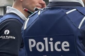 un adolescent de 15 ani a fost stropit cu benzina si incendiat de un grup de minori din belgia nu am mai vazut niciodata o asemenea violenta alerga in toate directiile tipand 6980ae1814448