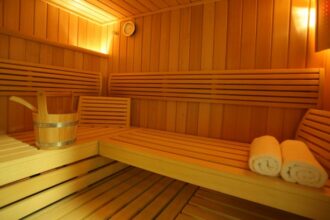 un barbat din timisoara si a gasit sfarsitul in sauna unei baze sportive i s ar fi facut rau 699fe83002f95