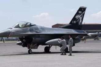 un f 16 al fortelor aeriene turce s a prabusit in vestul tarii pilotul a murit 699eba1d06827