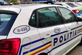 un tanar de 18 ani a fost arestat preventiv dupa o serie de furturi din blocuri locuinte si autoturisme individul purta masca si fura biciclete si scule 6984e174c1011