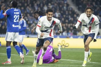 video exclusiv strasbourg psg cu rosu hakimi la 1 1 si apoi gol intr un final nebun meciul a fost pe voyo 699da06d58913