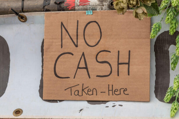 video ue impune o limita pentru platile cash de anul viitor adrian negrescu in romania functioneaza deja aceasta regula 699a90b1e5d2e