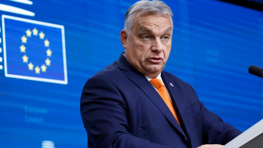 viktor orban critica presiunile pentru aderarea rapida a ucrainei la ue ar aduce razboiul in europa 698dc2e4dbbbf