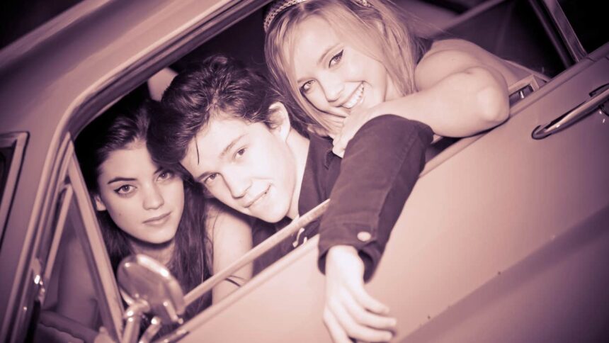 11 things teens used to do on weekends that feel unreal now 69a889e939455