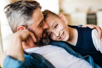 5 intentional habits of parents who raise remarkably capable resilient kids 69cbf83edcf79