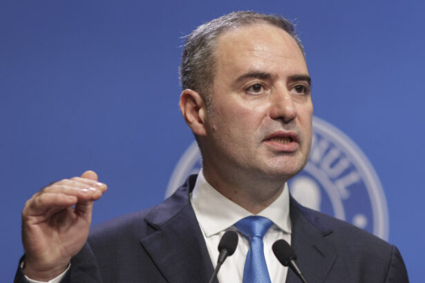 alexandru nazare incepem anul dintr o pozitie financiara solida cu o parte semnificativa a finantarii pentru 2026 deja asigurata 69af383f80bc8