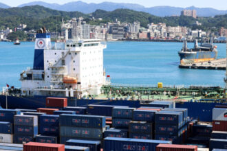 conflictul din orientul mijlociu loveste afacerile globale preturi in crestere si rute comerciale in pericol 69b553734108b