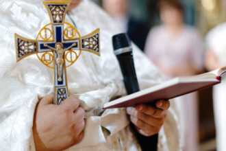 duminica sfintei cruci 2026 sarbatoare cu cruce rosie in calendarul ortodox cele mai importante traditii si obiceiuri din 15 martie 69b64ee5b06dd