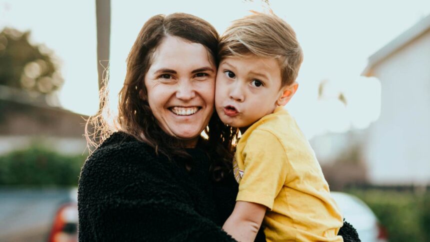 experts say parents who raise grateful kids who dont think the world owes them anything usually do these 7 things 69c696208a212