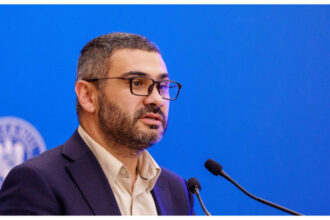 florin manole anunta ca primul loc de munca va fi subventionat de stat cati tineri pot beneficia de acest ajutor 69befe777ea77