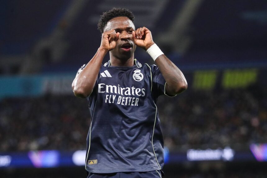 galerie foto un stadion intreg i a strigat acelasi lucru lui vinicius in manchester city real madrid 69b9c4c83a523