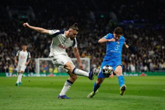 igor tudor intrebat direct daca va continua experimentul cu radu dragusin 69bba2f091e42