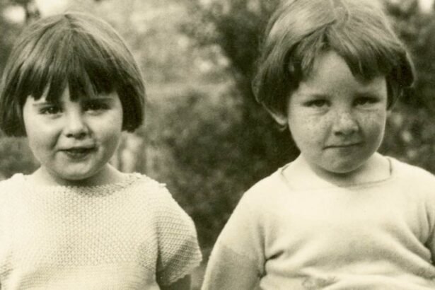 kids raised in the 60s 70s had 9 common sense traits that are almost impossible to find nowadays 69aeda297c32a