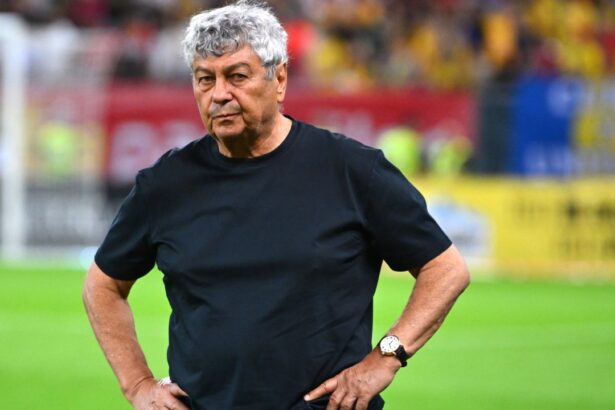lucescu citit primul 11 al romaniei pentru meciul cu turcia asta e echipa 69a8610e47db7