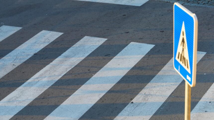 noi informatii despre accidentul din sectorul 2 soferul care a lovit cu masina o femeie si a fugit este fotbalist victima se afla pe trecerea de pietoni 69a827dddf6c3