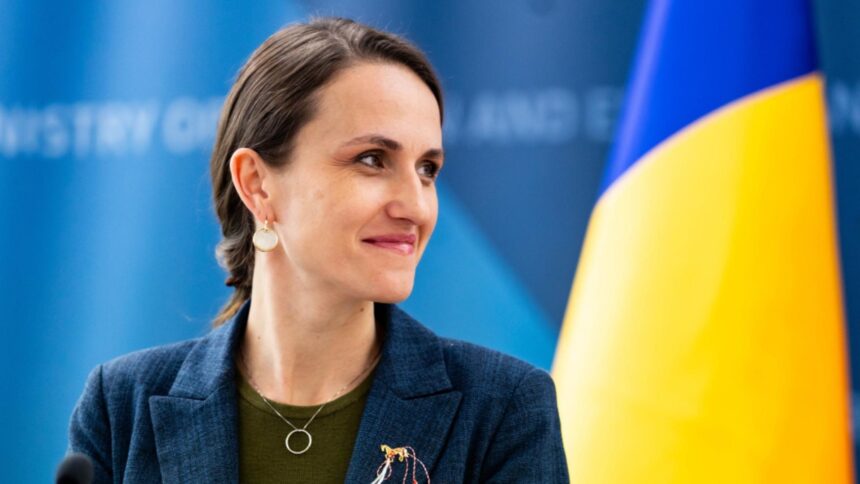 oana toiu convorbire cu ministrul de externe al emiratelor arabe unite vom continua contactul direct in sprijinul dialogului diplomatic pe teren 69a5f1dc13149