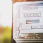 romanii ar putea primi alerte pe telefon cand consumul de energie se apropie de limita anre pregateste un sistem similar ro alert 69c64800ae96f