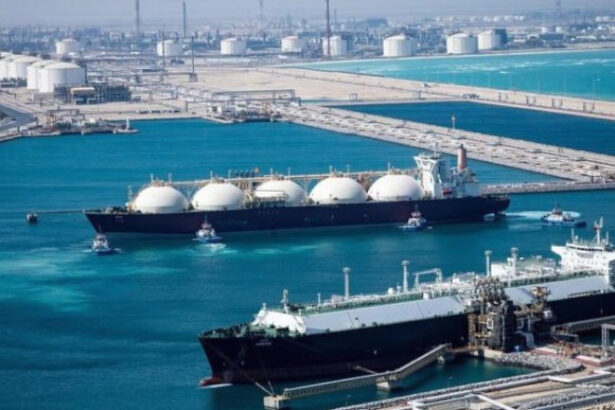 shell declara forta majora pentru livrarile de gnl din qatar dupa oprirea productiei 69b1cd24c9f32