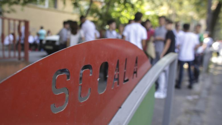 tragedie in judetul botosani un elev de 14 ani a murit dupa ce i s a facut rau la scoala 69a6ef08e23f1