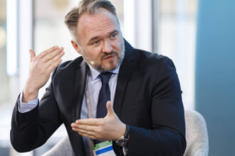 ue se pregateste de penuria combustibililor ce masuri sunt luate in calcul mesajul comisarului pentru energie 69cc1150e028a