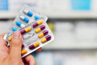 video jumatate dintre medicamentele vandute online sunt false autoritatile romane avertizeaza asupra riscurilor 69c56c461b9d7