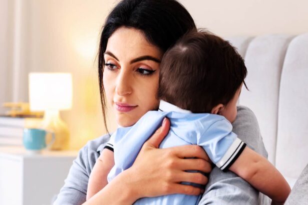 7 brutal struggles of moms so exhausted theyve forgotten what sleep even is 69d79d8caec3c