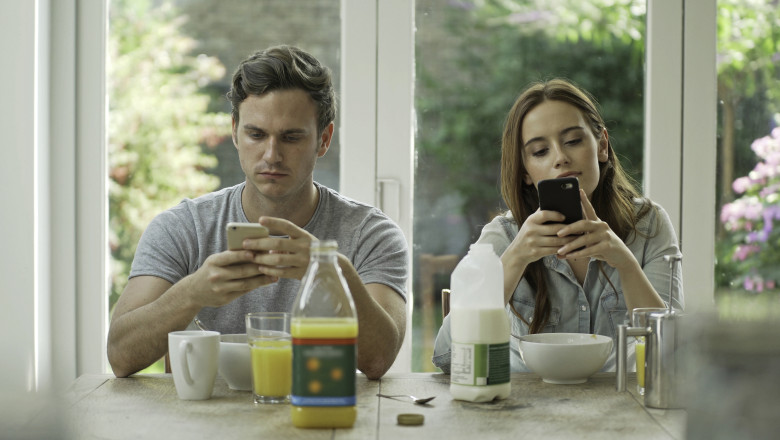 dependenta de telefon explicata de specialisti semnele si efectele asupra creierului un comportament dificil de controlat 69ed91b8cd826