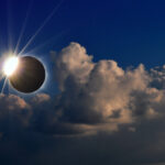 eclipsa totala de soare din 2026 vizibila si din romania cand are loc fenomenul astronomic al anului 69e3f4b4296f8