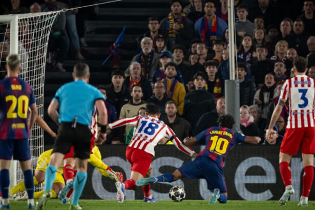 fc barcelona anunta ca a depus plangere la uefa impotriva brigazii conduse de istvan kovacs 69d9022d98758