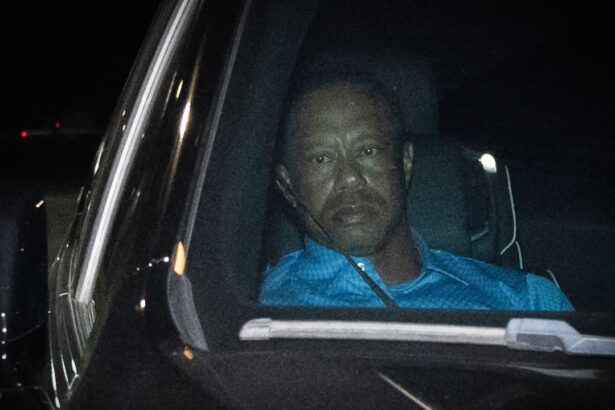 foto infiorator tiger woods o legenda vie a sportului a ajuns intr o situatie cumplita anuntul sau 69cce2721cf8d