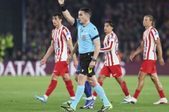 foto si video eroare uriasa comisa de istvan kovacs in barcelona atletico madrid verdictul specialistului 69d6e1cad2924