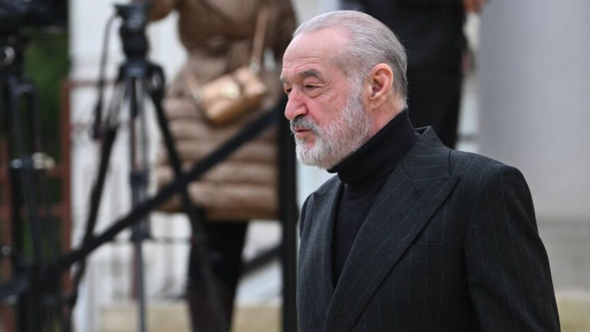 gigi becali se intalneste azi cu elias charalambous ce va face fcsb in cazul unui nou refuz 69ef0d52caa8b