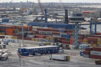 guvernul a aprobat suplimentarea bugetului ministerului transporturilor cu 2816 milioane de lei pentru ce vor fi folositi banii 69d7b8ec1e558