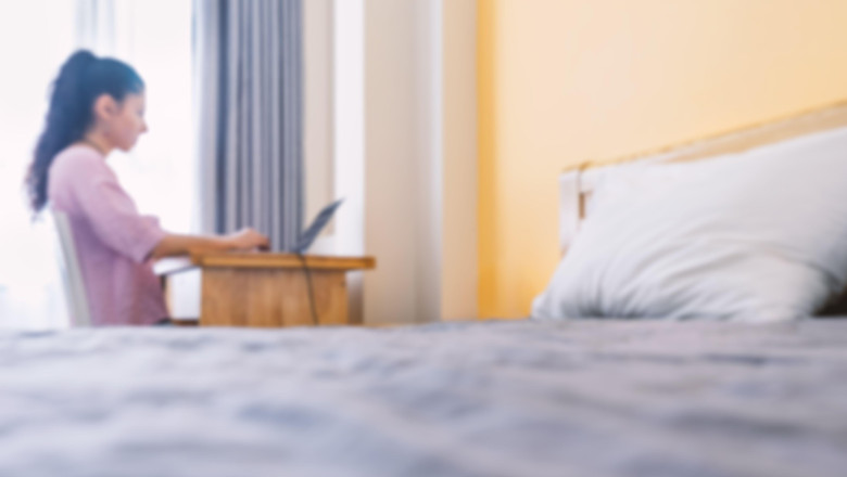 mentalitatea pijamalelor e periculoasa cum poate singuratatea muncii de acasa sa afecteze sanatatea mintala 69dc6bca13a12