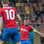 mihai pintilii a rabufnit tu pe asta chiar nu l vezi nu dai 5 milioane 69ecf6f60a922