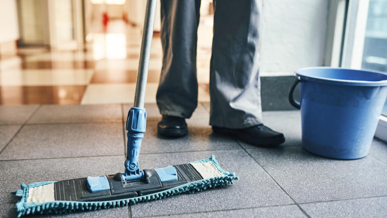 ministerul economiei scoate la licitatie un contract de 15 milioane de lei pentru curatenie cand se depun ofertele 69dbb6c4a7d0b