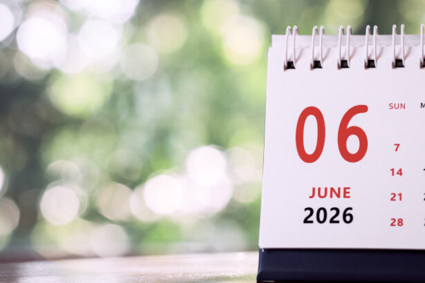 minivacanta de rusalii 2026 cate zile libere au angajatii si elevii weekend prelungit la inceput de vara 69ec4d04d1ab0