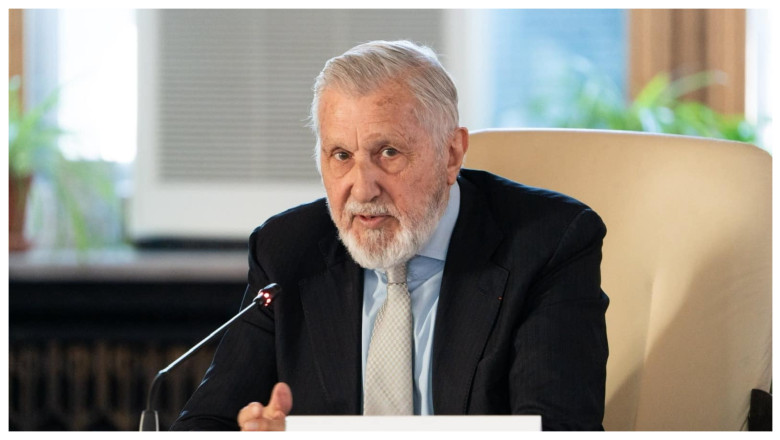 parlamentul a declarat 2027 anul ilie nastase pentru recunoasterea carierei internationale proiectul initiat de aur psd si pot 69ce461f7ca48