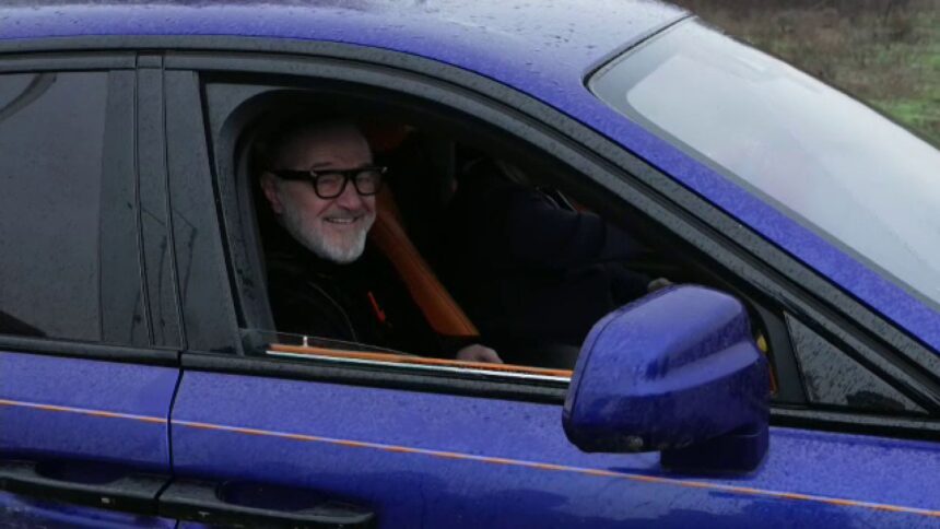 prima reactie a lui gigi becali dupa ce a ramas fara permis de conducere stau la panda 69dbb749c6c3c