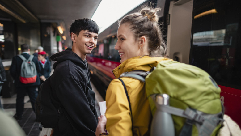 tinerii de 18 ani din romania pot calatori gratuit in europa prin programul discovereu ce conditii trebuie indeplinite 69d884d15656e