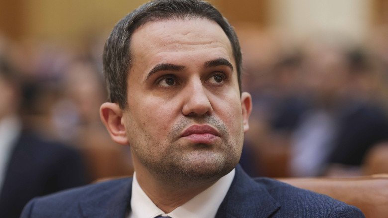 video ciprian serban nu mi se pare potrivit sa vinzi o companie de stat care functioneaza ce spune despre viitorul tarom 69efa2d6370c7