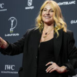 video la 50 de ani de la 10 perfect nadia a primit oscarul sportului discursul emotionant al gimnastei 69e8ad8b51ef5