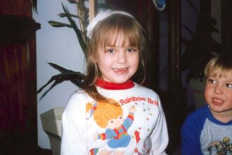 women who were the eldest daughters growing up often struggle with 11 especially complicated issues as adults 69d13e40b4aaa