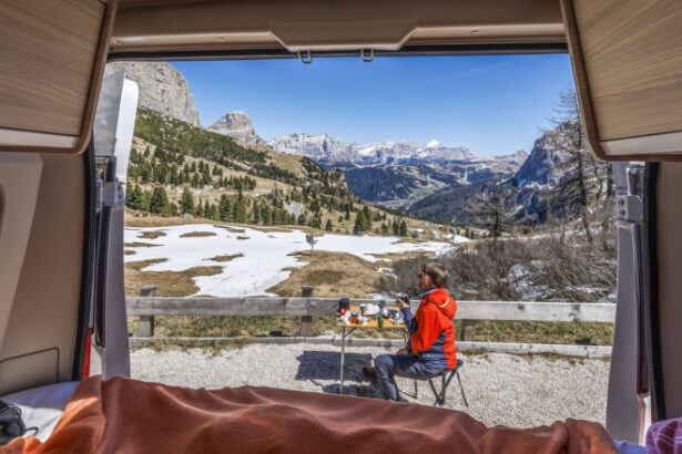 cele mai bune destinatii din europa pentru calatorii solo tarile ideale pentru aventuri spectaculoase in natura pe cont propriu 6a0be3ae75d1b