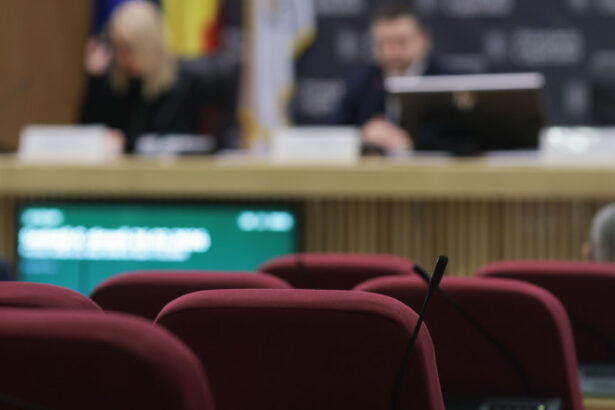 consiliul general al municipiului bucuresti a adoptat bugetul pe 2026 cati bani merg la investitii 69f9ceb8bb1ce